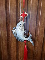 Hegel fish skin handicrafts: fish skin has fish hanging pieces (suture)