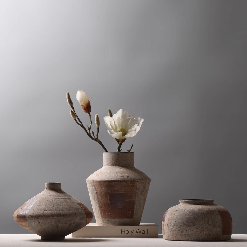 Hand-Painted and Hand-Patched Ceramic Vase with Vintage Distressed Finish for Flower Arrangement Decoration in Tea Room or Study, Creating a Poetic Atmosphere