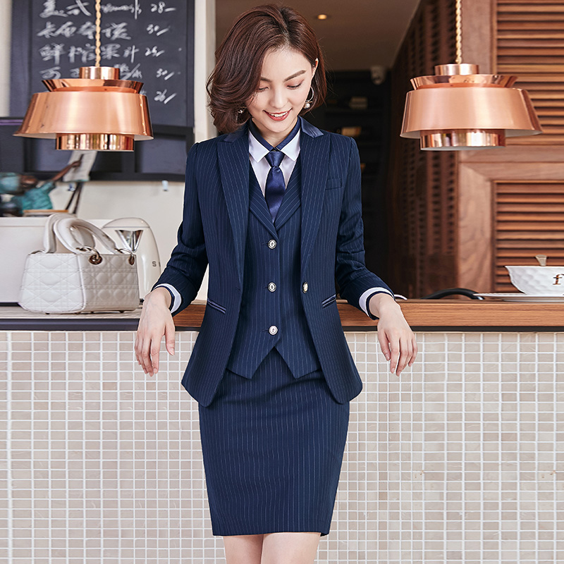 Tailleur femme - Ref 3244610 Image 3