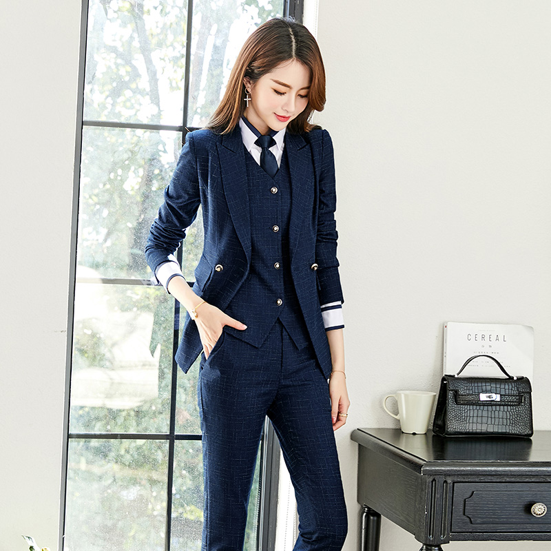 Tailleur femme - Ref 3245007 Image 5