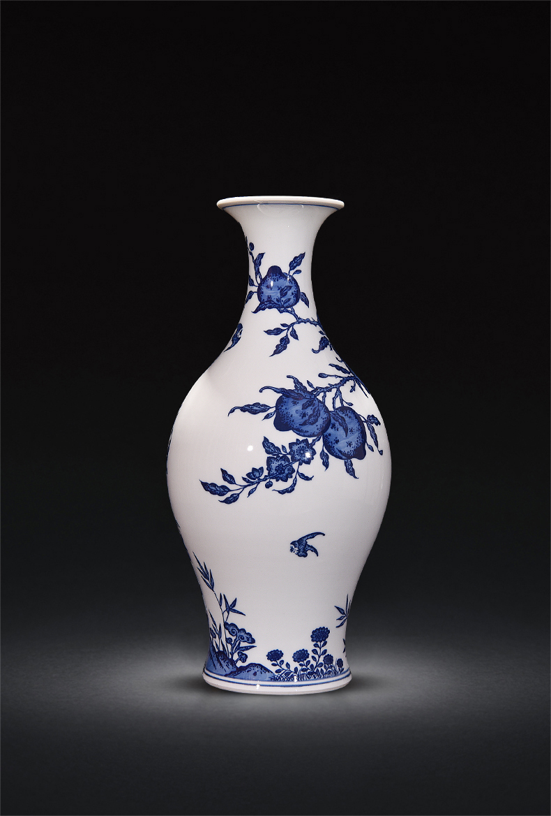 Jingdezhen ceramic vases, flower arranging new sitting room of Chinese style imitation antique hand - made of blue and white porcelain decoration handicraft furnishing articles