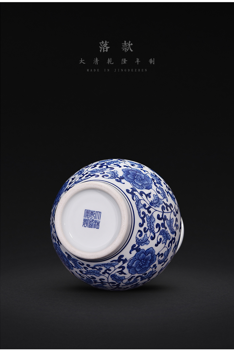 Jingdezhen ceramics classic blue and white porcelain vases, flower arrangement sitting room of Chinese style household adornment handicraft furnishing articles