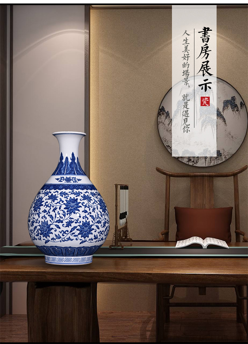 Jingdezhen ceramics hand - made antique blue and white porcelain vases, flower arrangement sitting room of Chinese style decorates household TV ark, furnishing articles