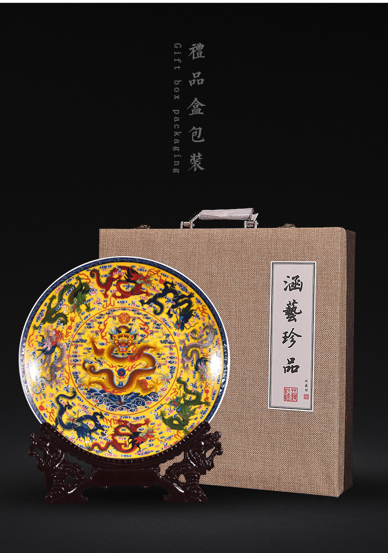 Jingdezhen ceramics powder enamel figure decoration plate, Kowloon hang dish sits plate of new Chinese style sitting room porch decoration