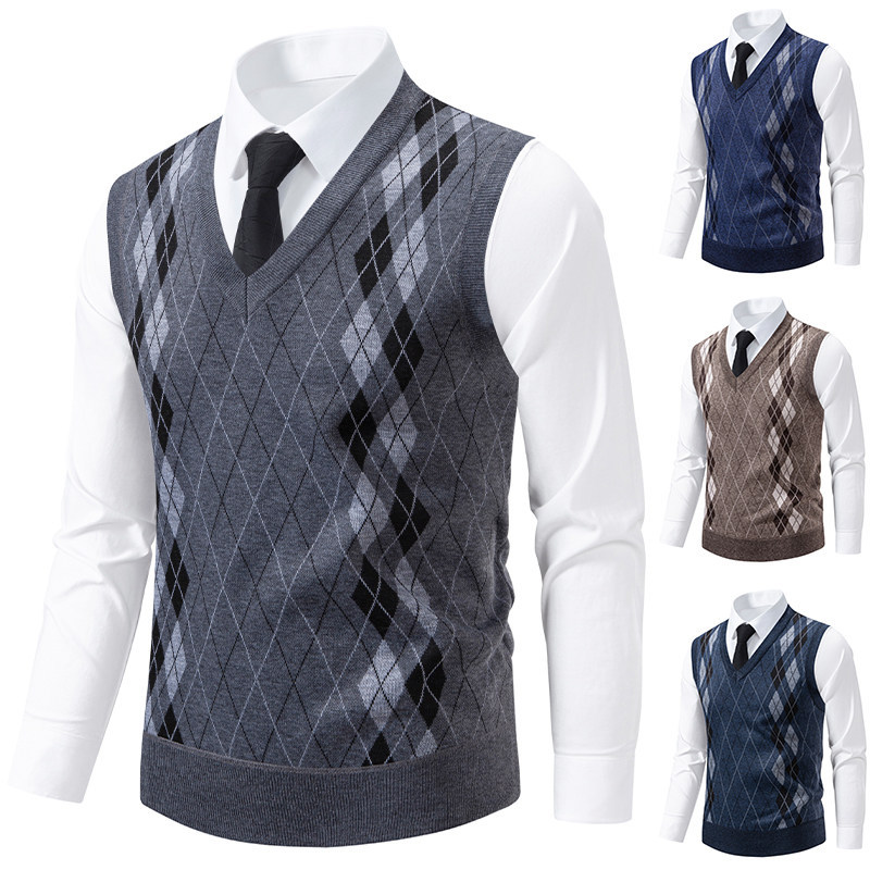 2025 New Quilted V-Neck Knitwear Vest Men's Japanese Style Hong Kong Style Retro Pullover Vest Preppy Style Knitwear