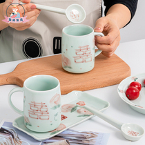 The Seal is happy to see the creative ceramic Mark Cups Peach lovers to the cup Handmade coffee cup with spoon cutlery for wedding gifts