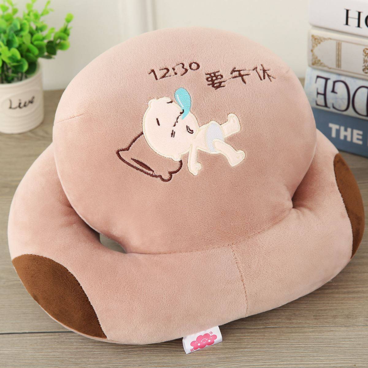  Children's primary and middle school midday sleeping and resting groveling desks, children groveling tables, sleeping with pillows and pillows