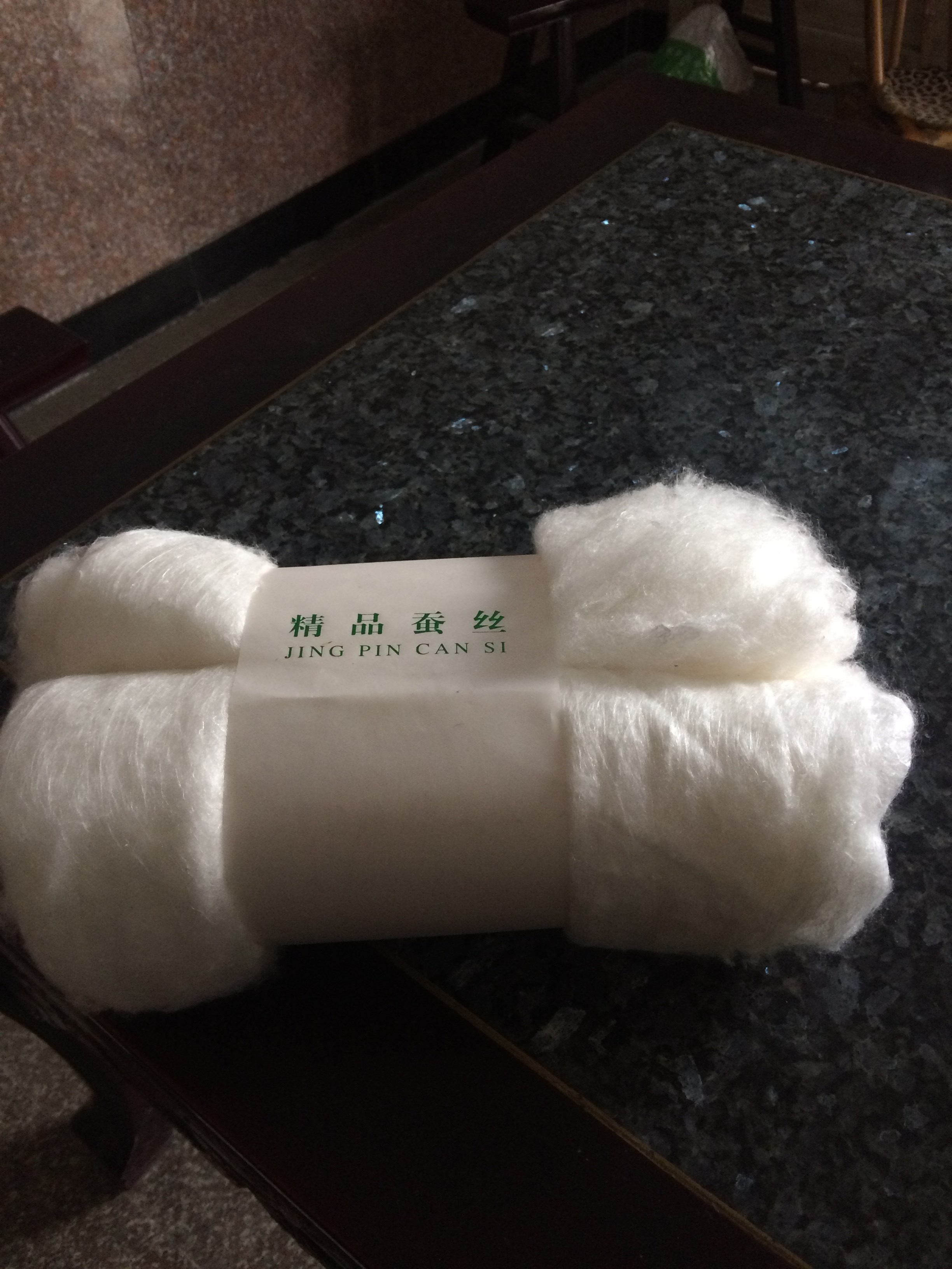 Boutique silk pure natural silk quilt raw material Tongxiang special class double palace mulberry silk cotton pocket pure handmade manufacturer