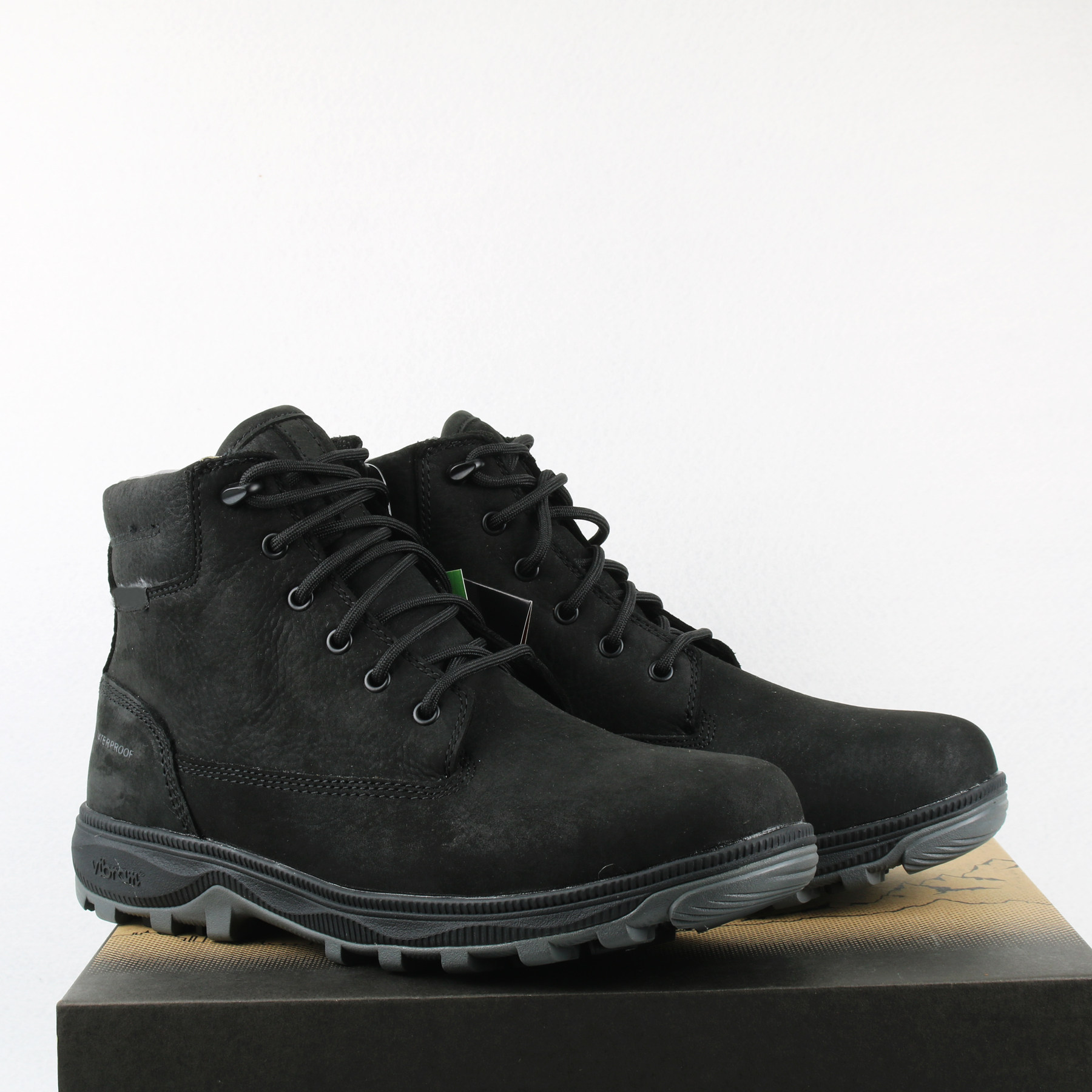 Foreign Trade Outdoor Shoes Genuine Leather Middle Cylinder Waterproof Mountaineering Shoes Men Hiking Shoes V Bottom Non-slip Cross-country Shoes Casual Travel Shoes