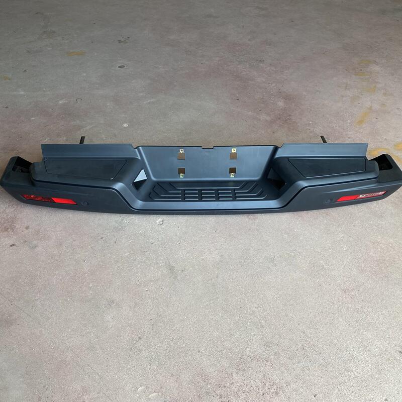 Jmc New Yuhu Pickup Truck Parts Yuhu 7 Rear Bumper Assembly Rear Bumper Rear Step Plate Inner Frame Rear Bumper Light Jmc New Yuhu Pickup Truck Parts Yuhu 7 Rear Bumper Assembly Rear Bumper Rear Step Plate Inner Frame Rear Bumper Light