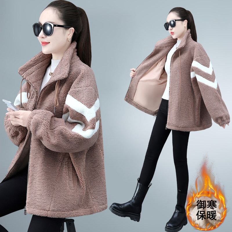 Lamb wool coat women's 2022 new winter thickening loose all-match small fragrance top granulated fleece sweater