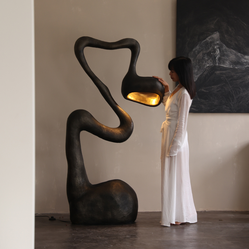 Lily White Brutalist Vintage Floor Lamp Gallery Sculpture Villa Living Room Artistic Atmosphere Wabi-Sabi Style Homestay Decoration