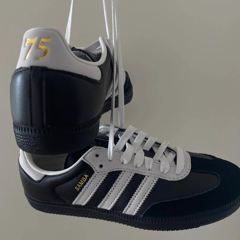 Korean Version 75Th Anniversary Limited Edition T-Toe Samba Training Shoes Retro Chanel-Style Sneakers Sports Shoes Casual Unisex Black and White