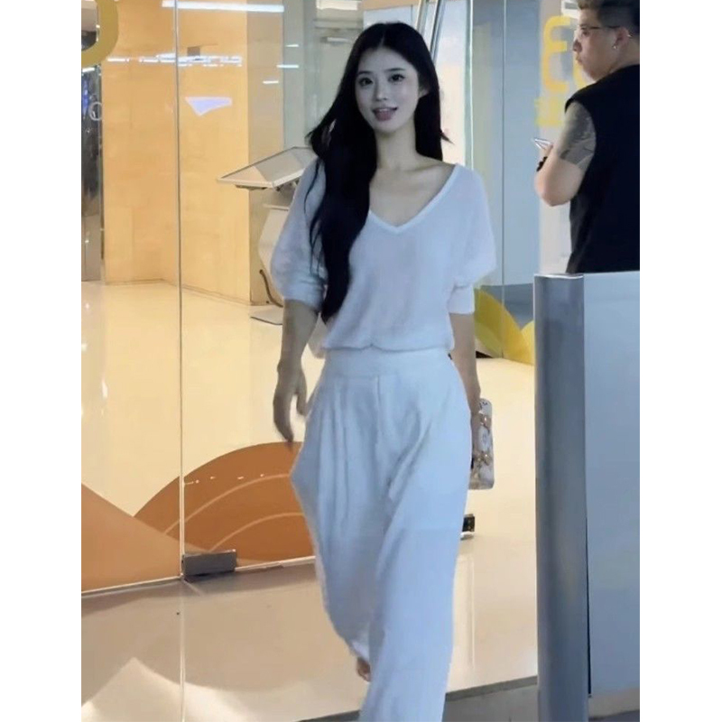 Pure and Elegant Outfit for Women, Summer 2026 New Style, Batwing Sleeve T-Shirt, Short-Sleeved Top, White Wide-Leg Pants, Complete Set