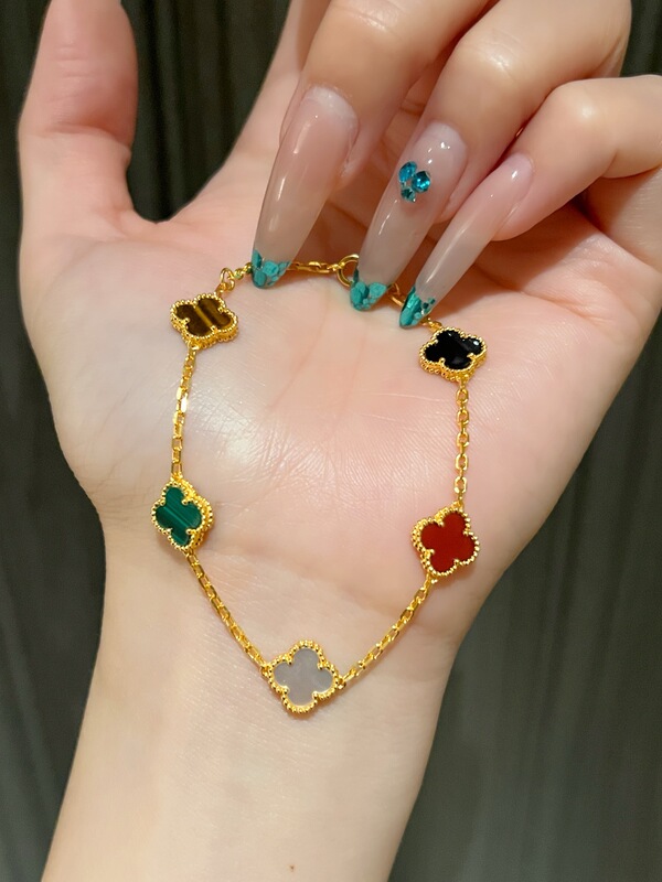 Four-Leaf Clover Five-Color Gold Bracelet Pure Gold 999 Four-Leaf Clover Five-Color Gold Bracelet Pure Gold 999