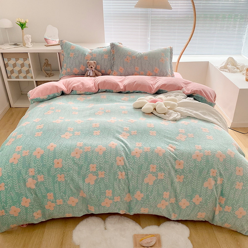 Double Sided Thickened Milk Suede Four Pieces Winter Coral Suede Bed Linen Quilt Cover Flannel Bedding Flannel Bedding