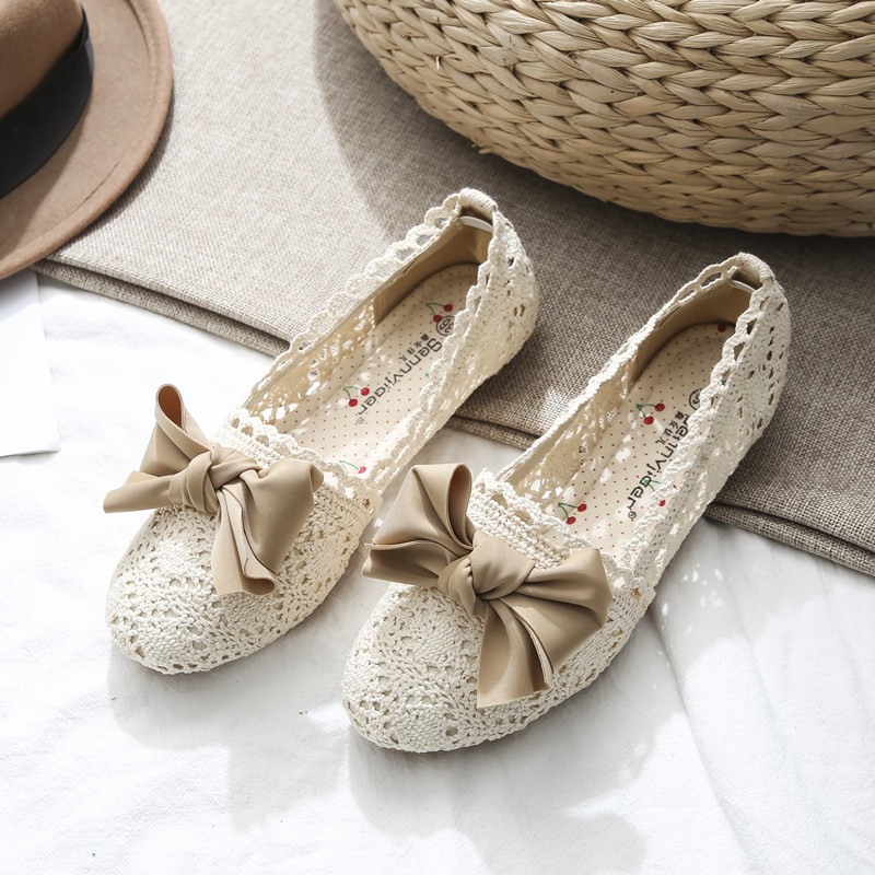 Old Beijing cloth shoes women's 2022 new spring bow maternity shoes non-slip shallow mouth flat shoes women's spring and autumn