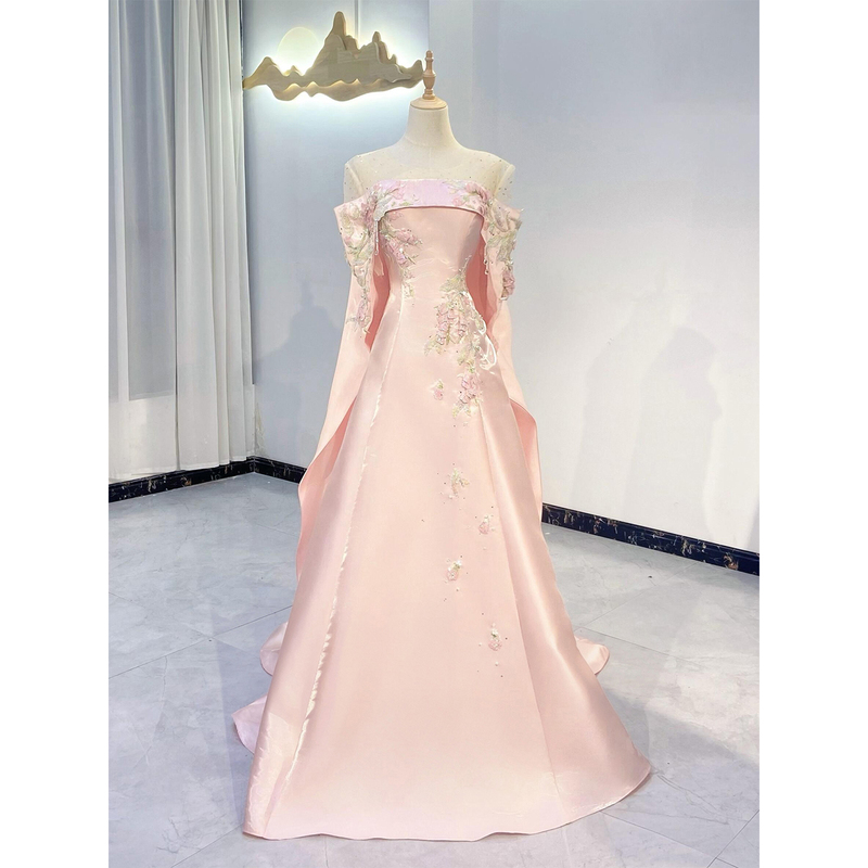 Vocal Solo Performance Evening Dress 2026 New Style Chinese-Style Pink Heavy-Duty Host Gown with a High-End Feel for Music Students Vocal Solo Performance Evening Dress 2026 New Style Chinese-Style Pink Heavy-Duty Host Gown with a High-End Feel for Music Students