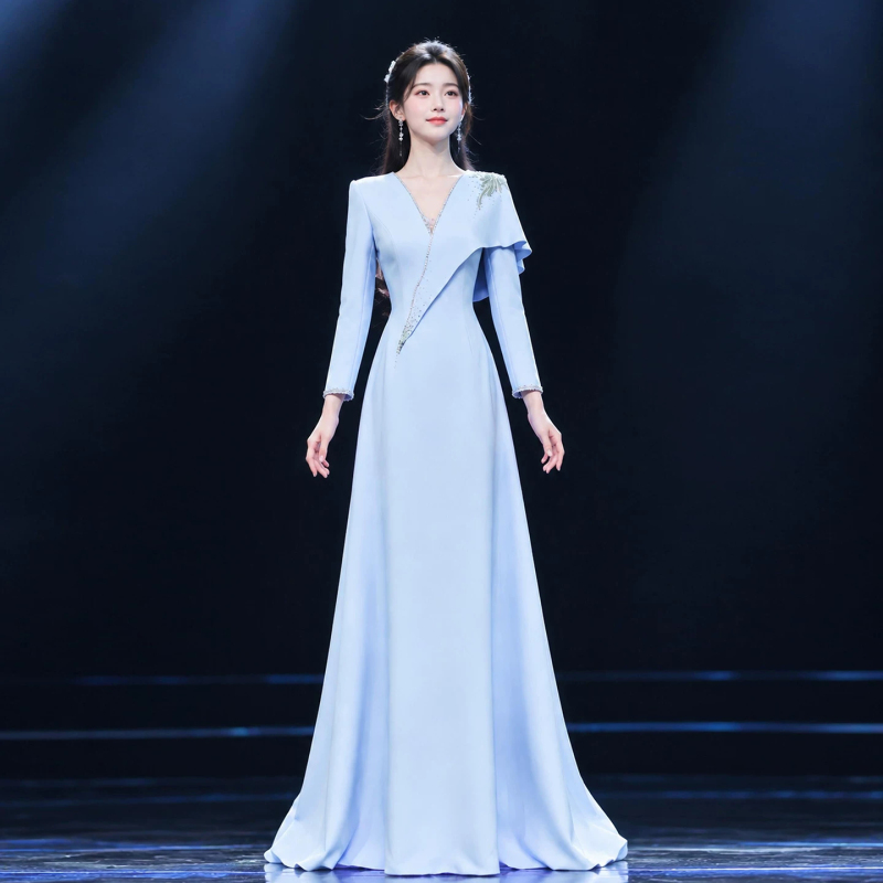 High-End, Light Luxury, Niche Blue Gown for Solo Singing, Suitable for Banquet Hosting and Ethnic Vocal Performances, Elegant and Grand High-End, Light Luxury, Niche Blue Gown for Solo Singing, Suitable for Banquet Hosting and Ethnic Vocal Performances, Elegant and Grand
