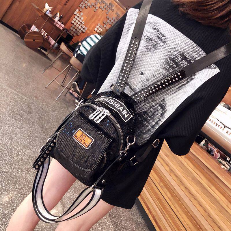 Net red double shoulder bag woman 2022 new fashion trend Korean version 100 hitch small shoulder bag female inclined satchel triple use multifunction