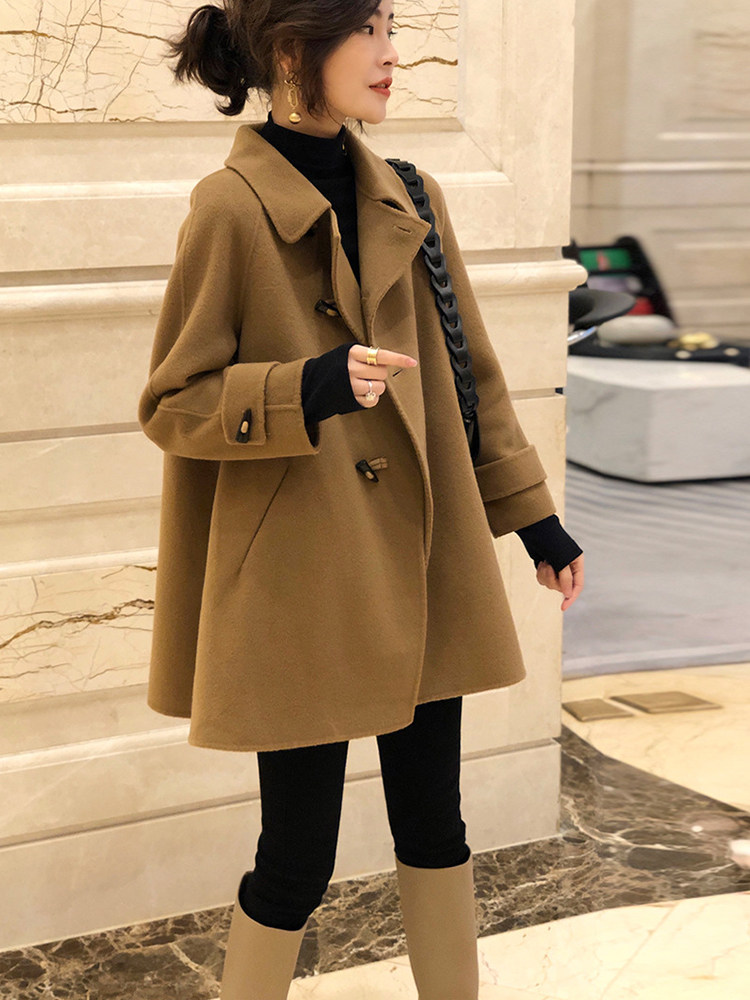 A new hair coat in autumn and winter 2023 in the European Station Humped Double - sided Cashmere Coat Wools