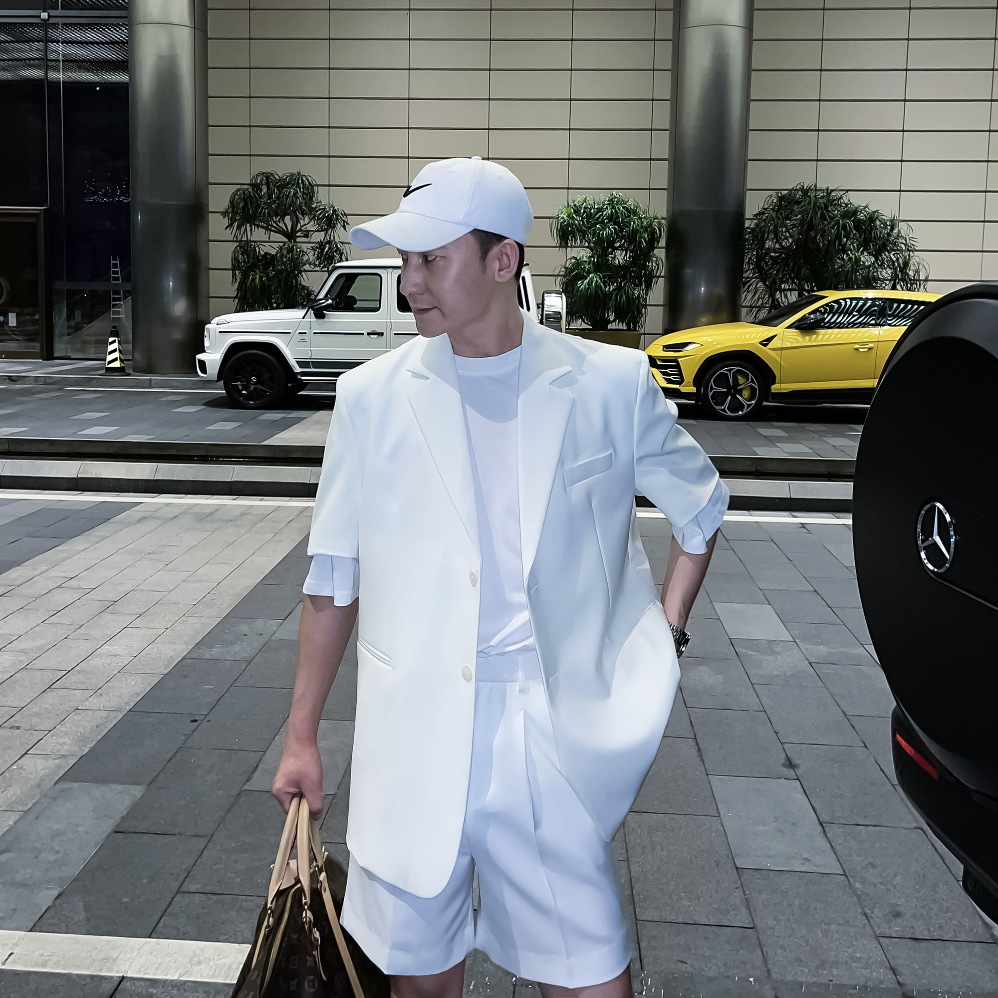 (DAIO ETHAN) Korean ins casual pure color big cards short sleeves suit Chaumen summer short sleeves Single West