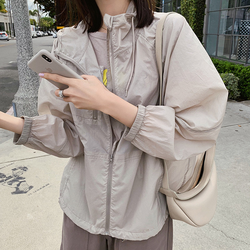 Japan SLY breathable sunscreen clothes women ins tide 2020 new loose and versatile long-sleeved short thin jacket summer