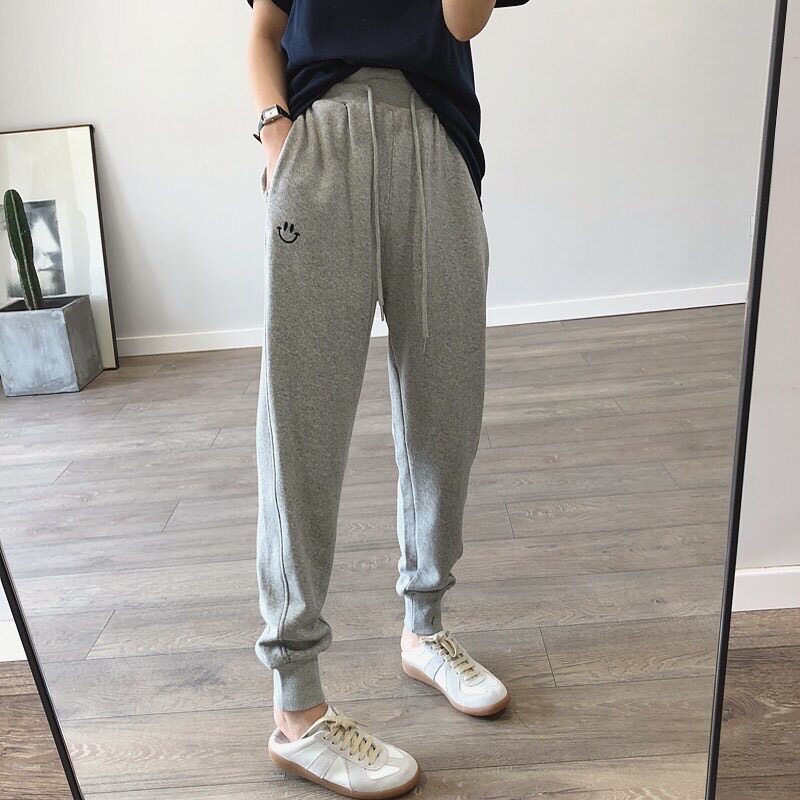Japan SLY smiling face embroidered sports pants female bunches 2021 Summer thin Harun casual thick cotton pants Chauffo