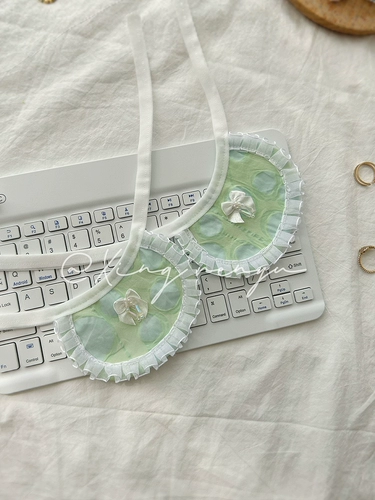 Оригинальный зеленый весенний свежий слюнявчик с бантиком, нагрудник