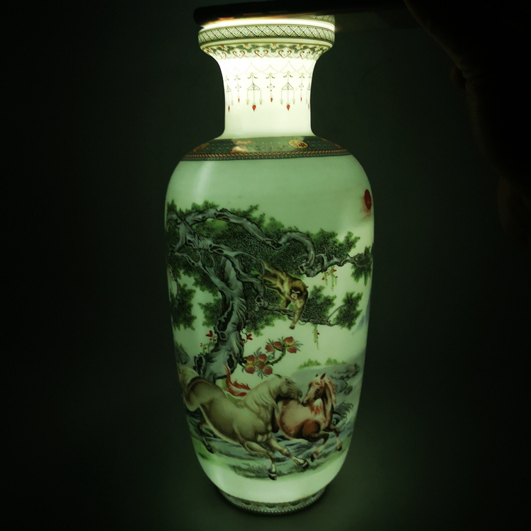 Qingyong Zhengcai Pink Thin Tire Immediately Seal Hou Vase Winter Melon Bottle Ancient Play Antique Old Objects Living Room Decoration Porcelain Pendulum