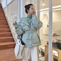 Thời trang sang trọng mới của Hàn Quốc thắt lưng eo mỏng dày retro trùm đầu dài tay áo khoác cotton áo khoác nữ áo phao bomber nữ