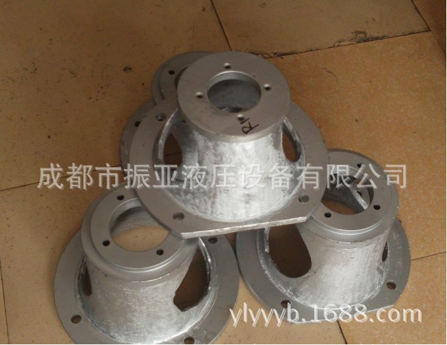 Plunger pump bell-shaped hood base horizontal aluminium alloy pump sleeve gear oil pump holder base plate cast iron connecting pump base