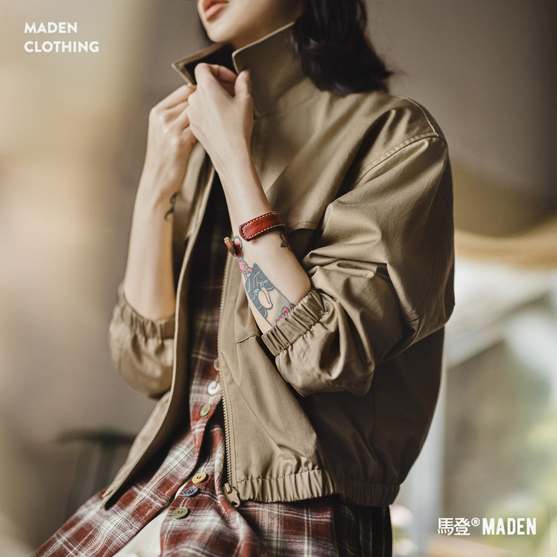 Madden Retro Barn-Style Corduroy Color-Blocked Lapel Short Waist-Cinching Workwear Hunting Jacket for Women in Autumn