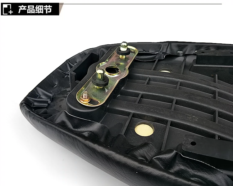 Áp dụng cho đi xe ánh sáng GSX125 Sài Chí 125 xe máy ghế túi đệm phụ kiện trong nước có hình dạng ghế túi lắp ráp
