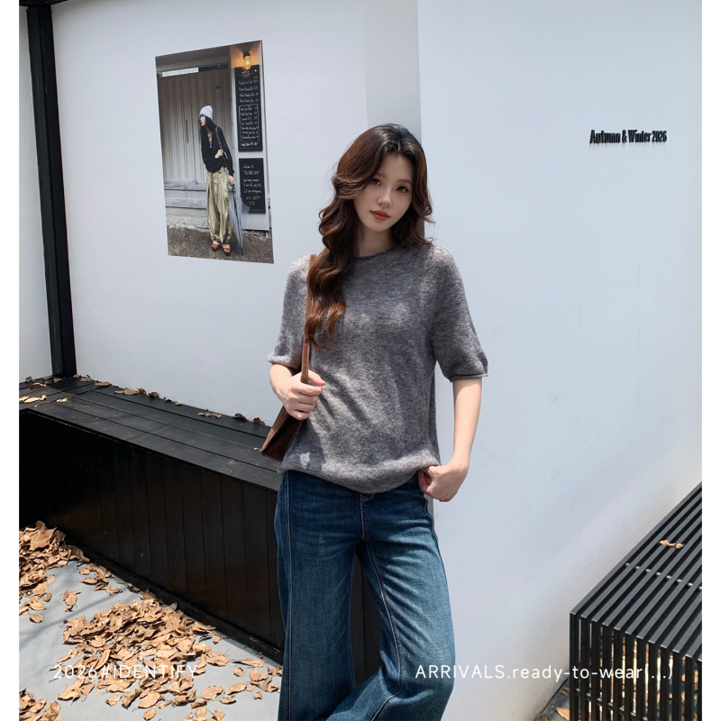 Identify Simple Solid Color Sheep Wool Soft Sweater for Women, Autumn Versatile Base Layer, Five-Sleeve Round Neck Top