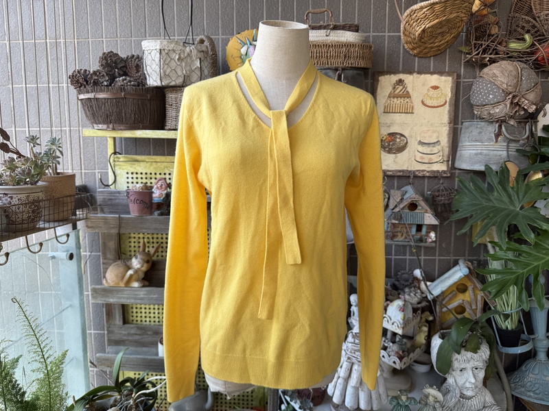 100% Wool Yellow Knit Sweater