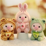 Зеленая чайная чашка, розовый кролик, плюшевая игрушка, тряпичная кукла, лягушка, свинья