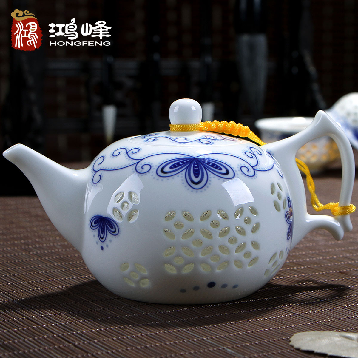 Linglong Blue Porcelain Tea pot single pot ceramic hollow kung fu tea set single small size brewing tea filter household