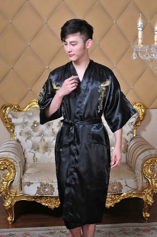 Phong cách Trung Hoa cổ điển Đường phù hợp với áo ngủ áo choàng tắm cardigan nam phối ren đồ ngủ mặc nhà quần áo thêu rồng váy ngủ