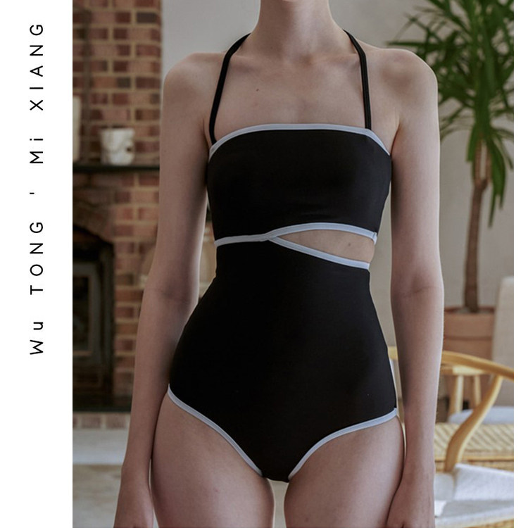 South Korea's new conjunction swimsuit female shades thin and dew back beach beach bubble hot spring swimsuit personality jk wind