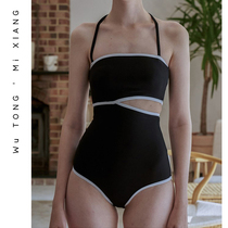 South Koreas new one-piece swimsuit woman covered with slim collection of belly and back beach seaside spa swimsuit personality jk wind