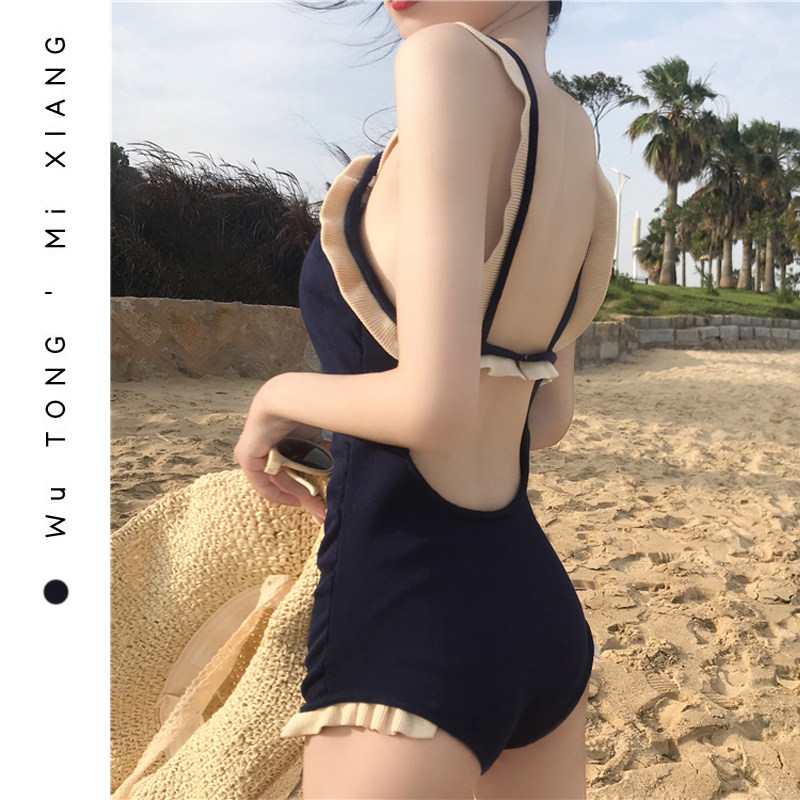Korean ins swimsuit sexy backless cover belly belly slim beach hot spring cute girl one-piece swimsuit female