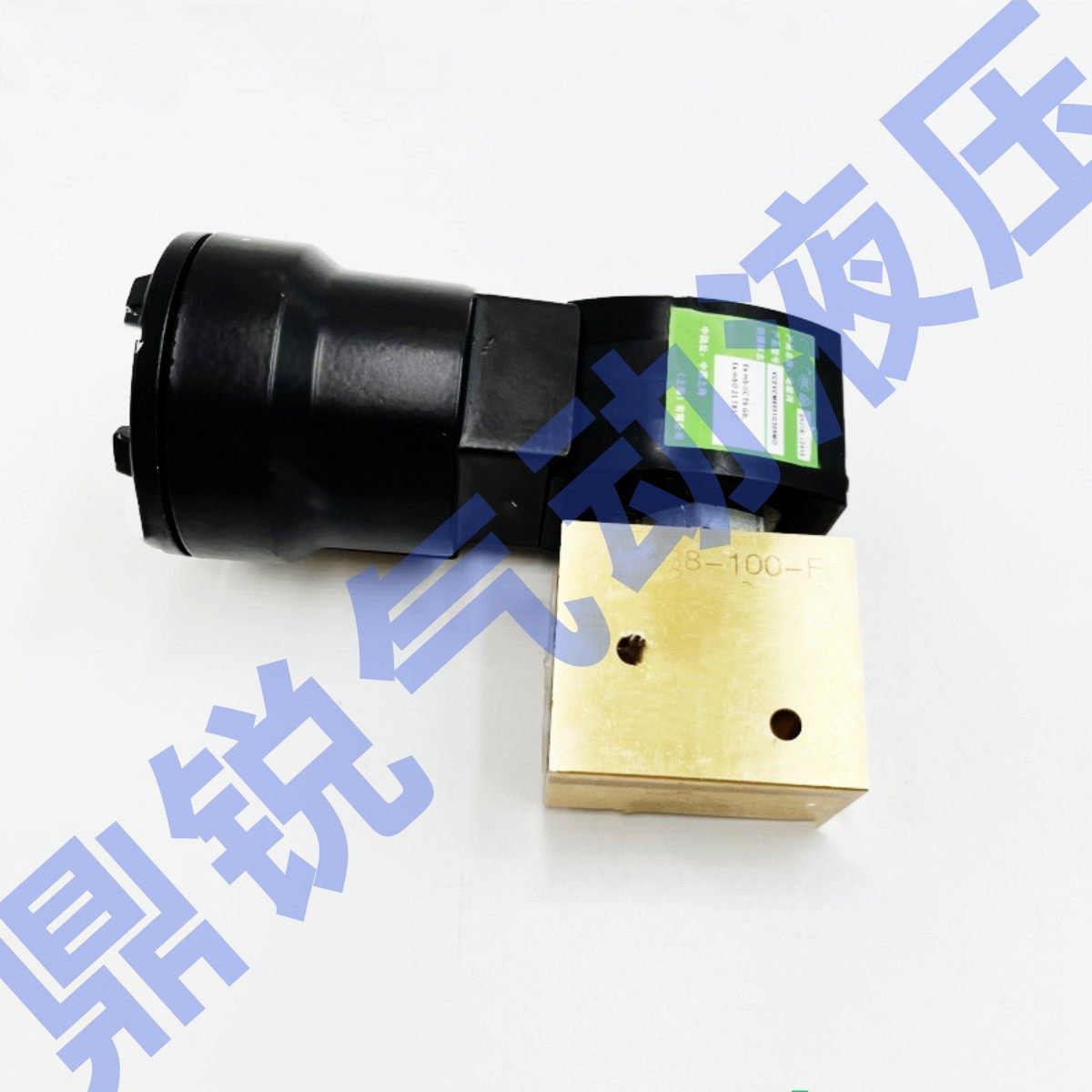 Соленоидный клапан ef8551g321mo vcefcm8551a421mo nf8551a321 板式电磁阀