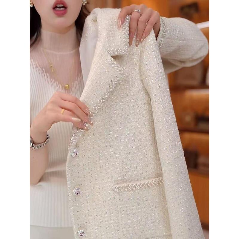 French-Style Short Jacket with a Chanel-Inspired Design, 2026 Spring New Model, J-Fashion Beaded Blazer Collar, Slimming Long-Sleeve Cardigan