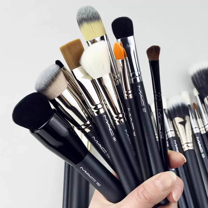 Пушистая кисть concealer для макияжа Mac, основание, без следов