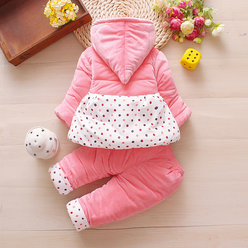 Bé gái mặc mùa thu đông mẫu bé 3-9 tháng mùa đông bé 0-1-2 tuổi áo khoác cotton dày quần ống rộng cho bé gái