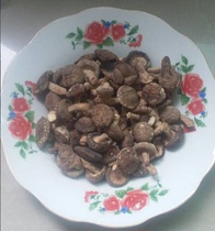  New small shiitake mushrooms natural and wild very high nutrition very small thick and fragrant special offer