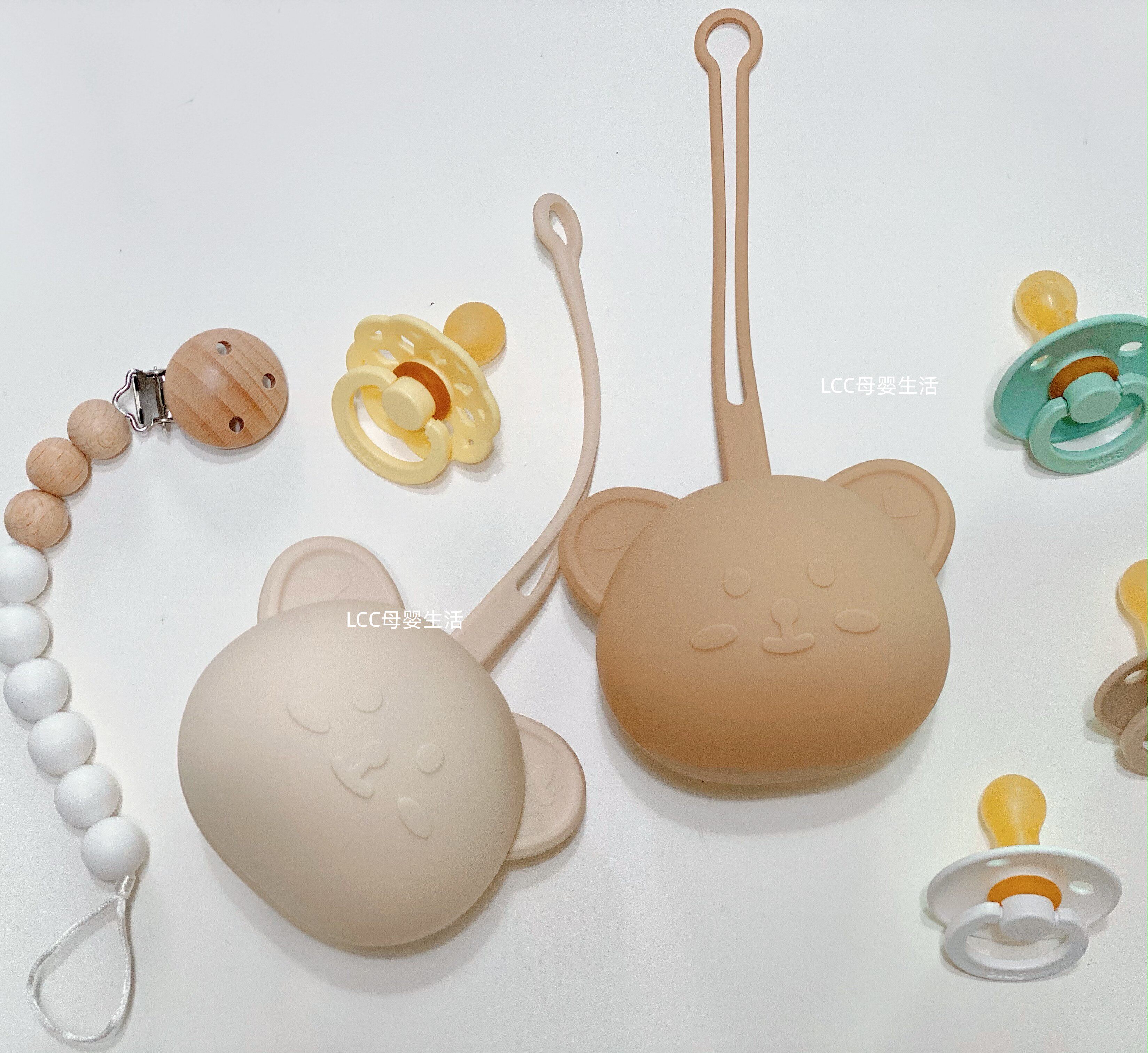 Korean Baby Pacifier Box Baby Stroller Pendant Pendant Small Bear Silica Gel Pacifier pacifier Pacifier Bibs-Taobao