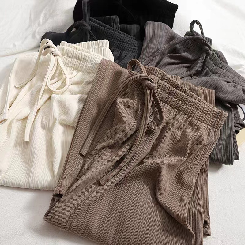 145cm Petite Drapey Ice Silk Wide-Leg Pants for Women, Summer Loose Fit, 150cm Height-Enhancing Outfit, Straight-Leg Casual Pants