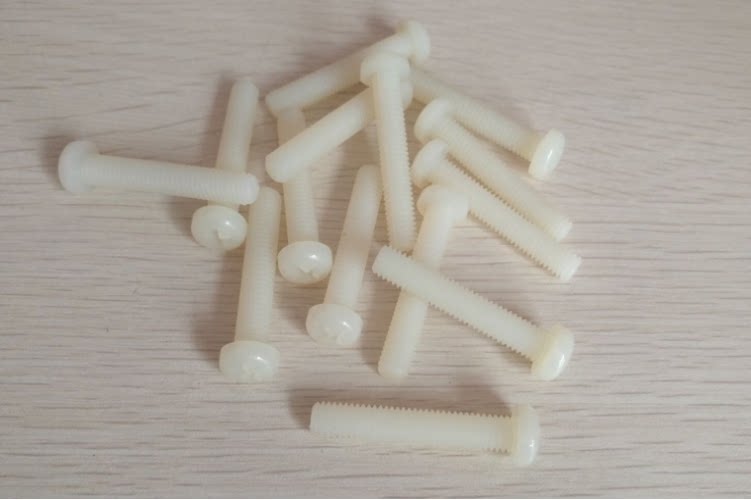 Nylon Screws Round Head Plastic Stud Insulation Plastic Nylon Bolts PM2 5 * 4 5 6 8 10 12